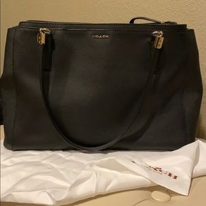 Coach 29422 Madison Christie Carryall Crossbody